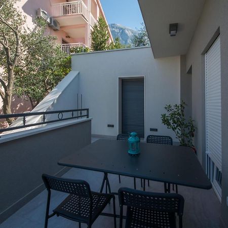 Apartmani Spiline Baska Voda Ngoại thất bức ảnh