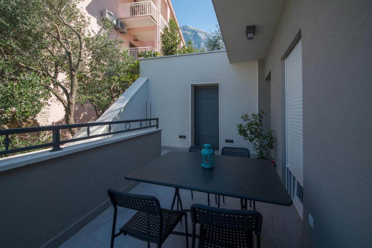 Apartmani Spiline Baska Voda Ngoại thất bức ảnh