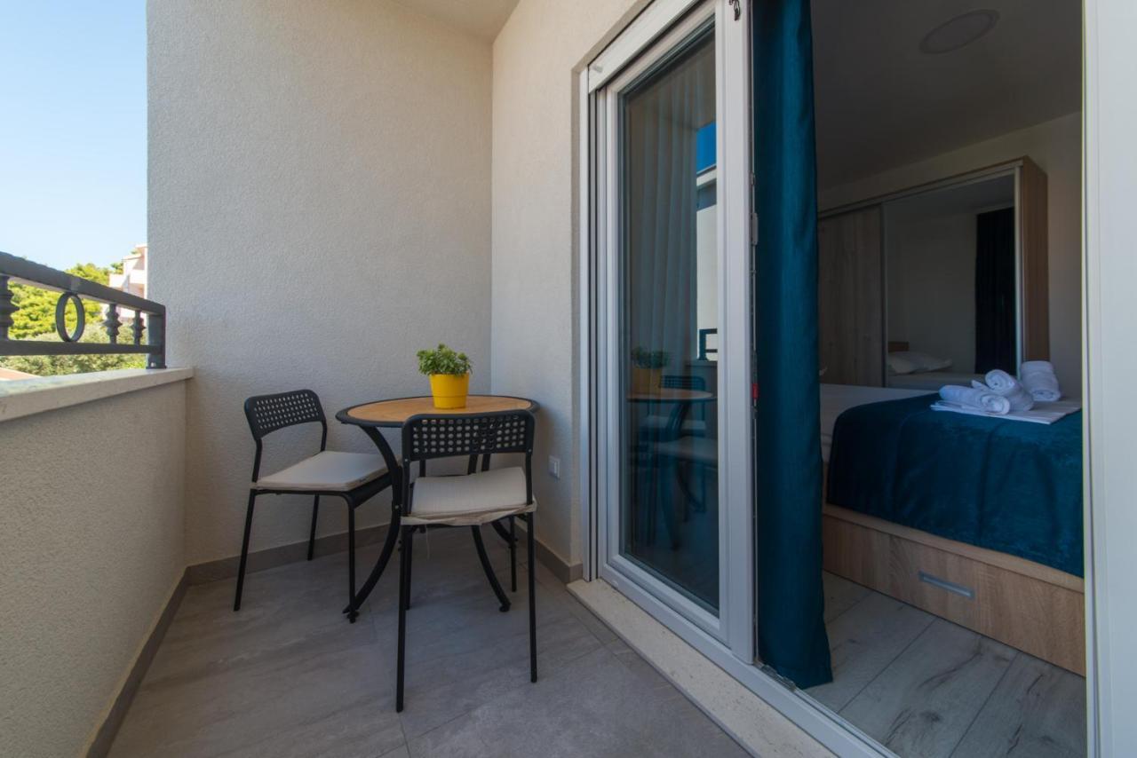 Apartmani Spiline Baska Voda Ngoại thất bức ảnh