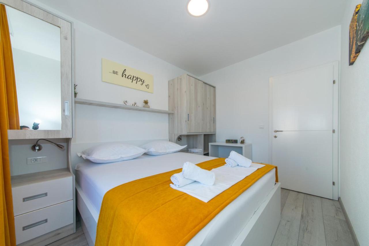 Apartmani Spiline Baska Voda Ngoại thất bức ảnh