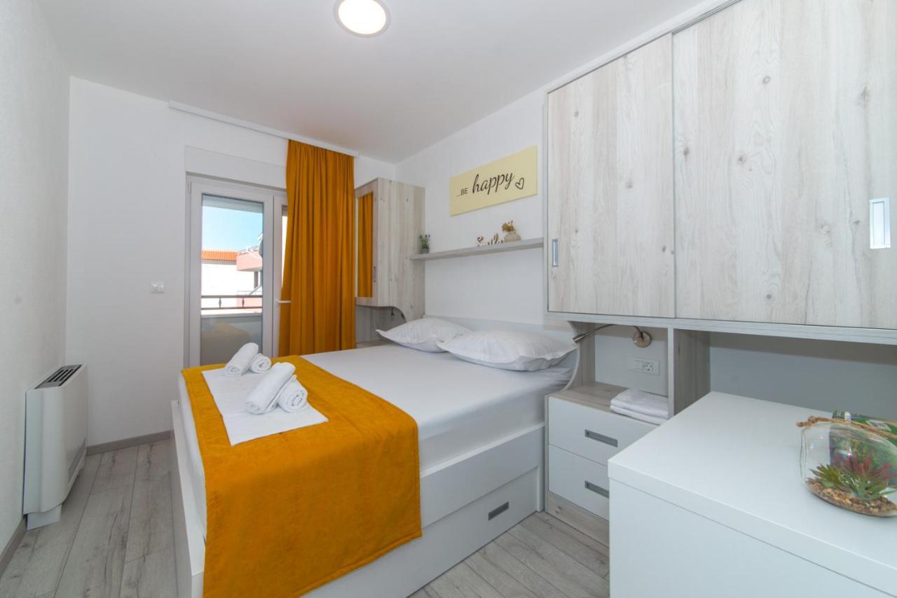 Apartmani Spiline Baska Voda Ngoại thất bức ảnh