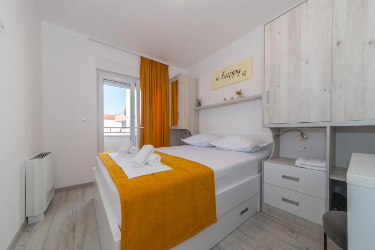 Apartmani Spiline Baska Voda Ngoại thất bức ảnh