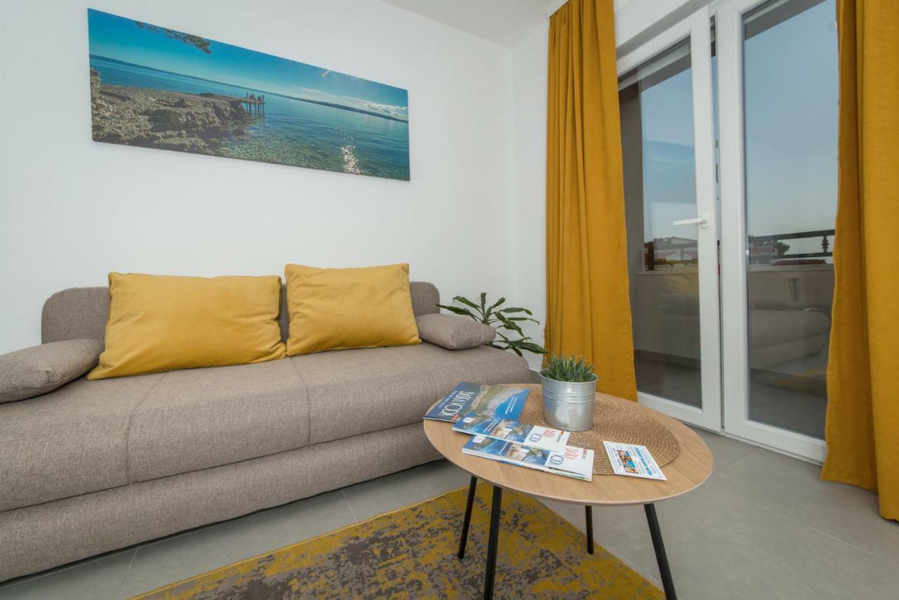 Apartmani Spiline Baska Voda Ngoại thất bức ảnh